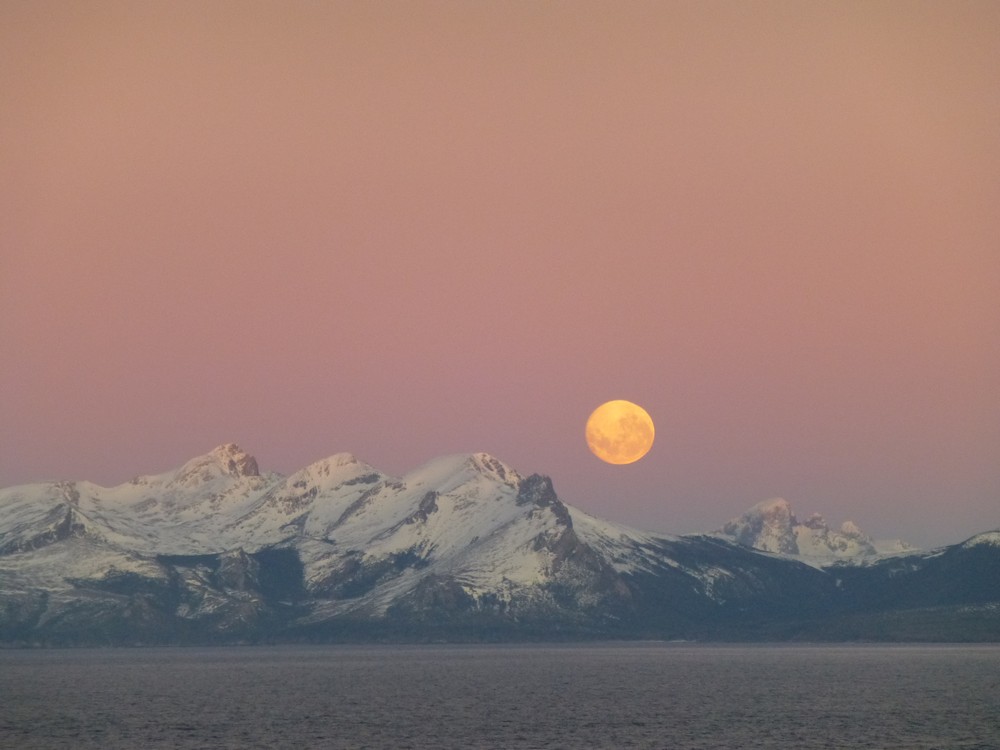 Strait of Le Maire - Alberto Mantilla Prez
